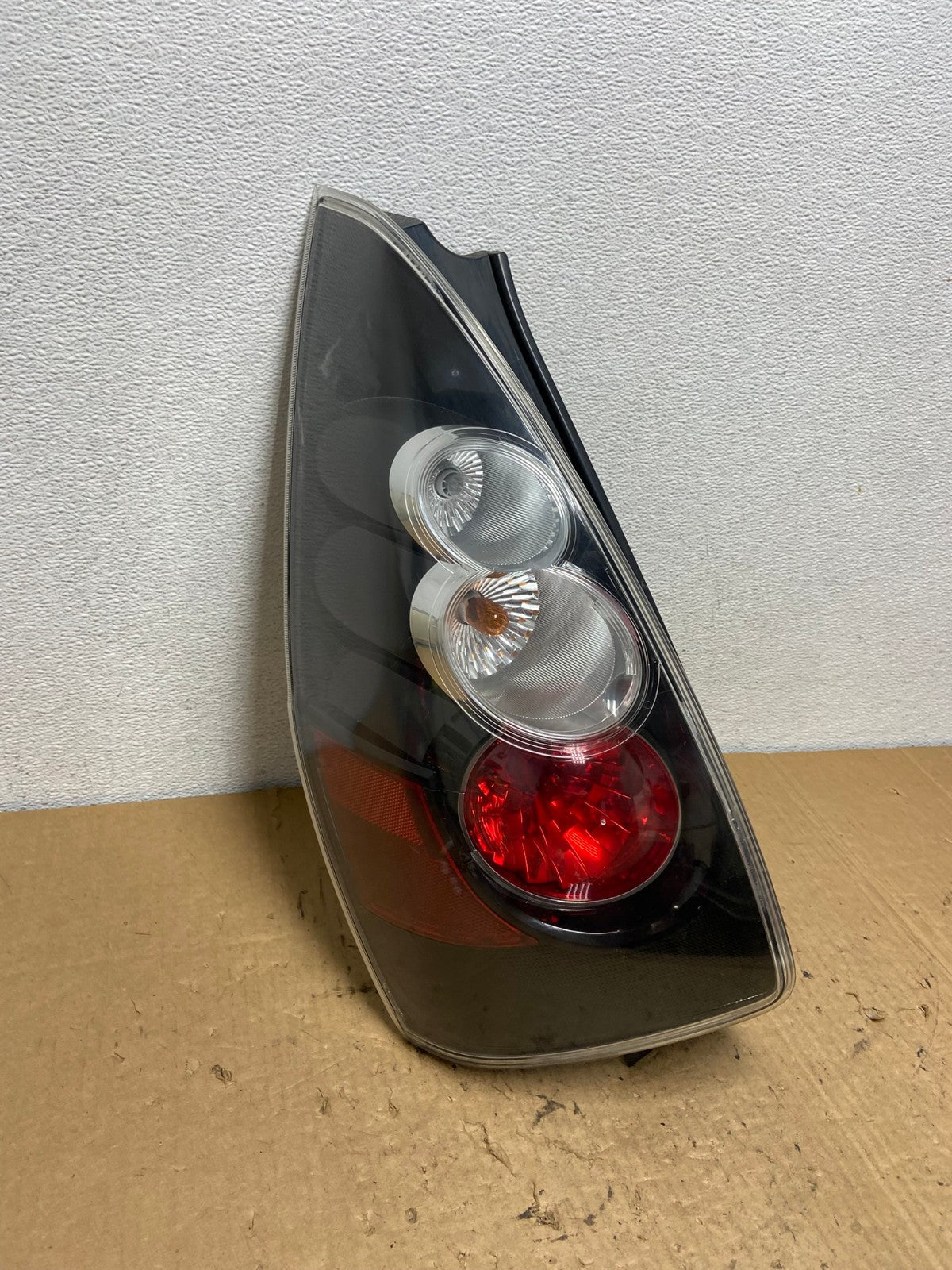 2006 2007 Mazda 5 Left Driver Side Tail Light AC8208 LK2
