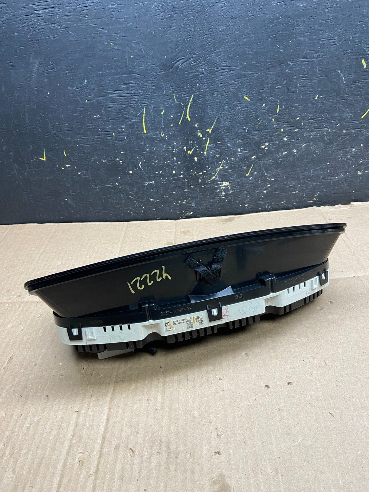 2014 Lincoln MKS Speedometer Instrument Gauge Cluster y2221 DG3