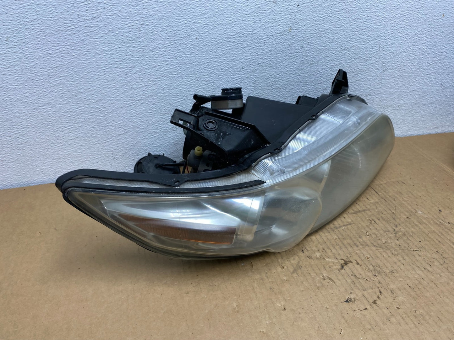 2004 to 2008 Infiniti Fx35 Hid Xenon Right Passenger Rh Headlight AC7638 DW2