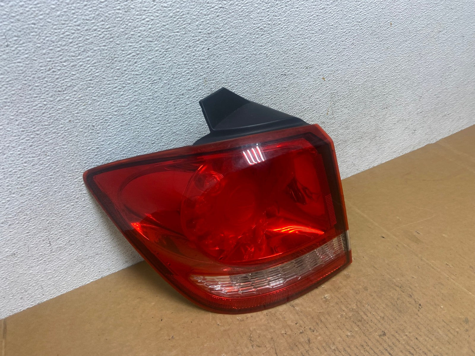 LED 2011-2020 Dodge Journey Left Driver Lh Side Tail Light AE0547 LK2
