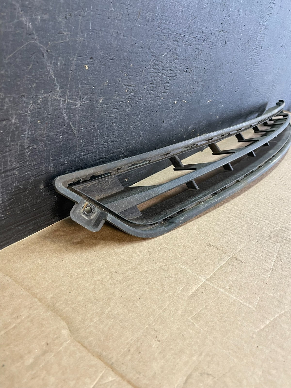 2013 2014 2015 GMC Acadia Front Lower Cover Grill Grille af5295 DG2