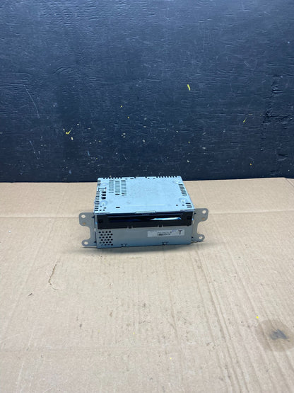 2016 to 2017 Ford Explorer Audio Equipment Radio Receiver AM FM CD p2011 DG0