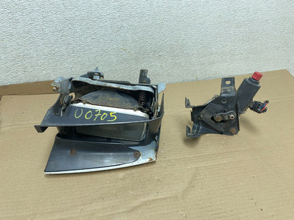 1990 1991 Mitsubishi Eclipse Right Passenger RH Headlight U0705 DG8