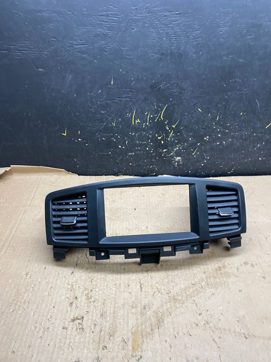 2011 to 2017 Nissan Quest Center Radio Trim Dash Panel Bezel Oem Z1910 DG0