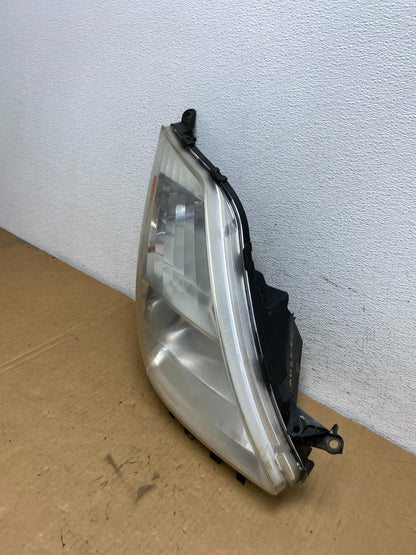 2004-2005 Toyota Prius Right Passenger RH Halogen Headlight AD2754 DW1