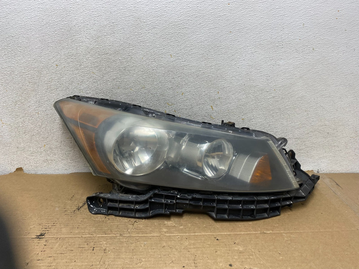 2008 to 2012 Honda Accord Sedan Right Passenger RH Headlight AH8164 DW0