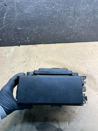 2005 Jeep Grand Cherokee Integrated Power Fuse Box Relay 04692071AB W7342 DG4