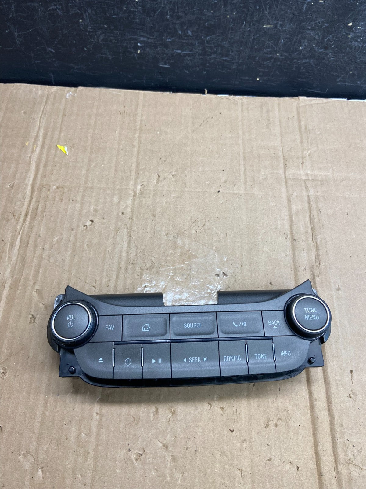 2013 2014 2015 Chevrolet Malibu AM FM Radio Control Panel AD7233 DG0