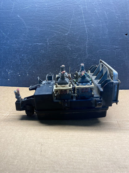 2003 2005 Dodge Ram 1500 Totally Integrated Power Module Fuse Box af7728 DG2