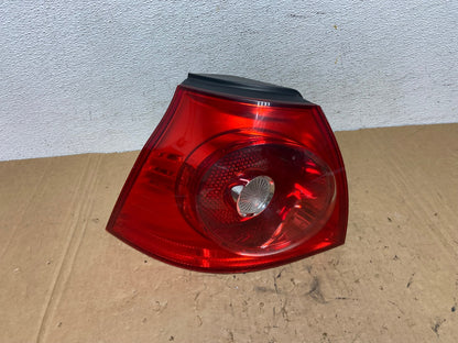 2006 2007 2008 Volkswagen Golf MK5 5 Left Driver LH Tail Light AD3272 LK0