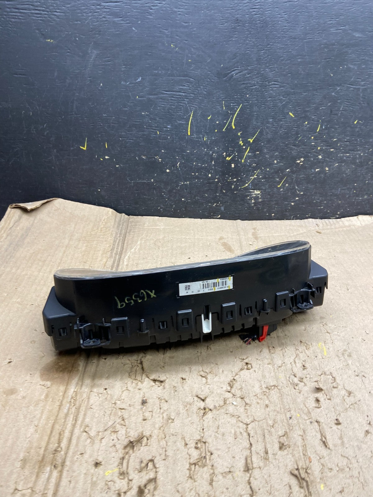 2014 - 2017 Fiat 500L Dash Instrument Cluster Speedometer X6359 DG4