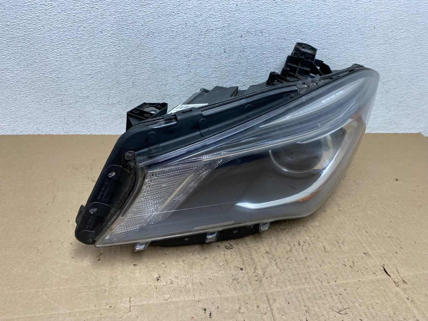 2014-2016 Mercedes CLA CLA250 Left Driver LH Xenon HID Headlight AE6539 DG2