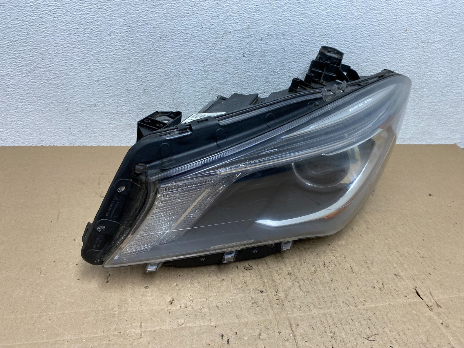 2014-2016 Mercedes CLA CLA250 Left Driver LH Xenon HID Headlight AE6539 DG2