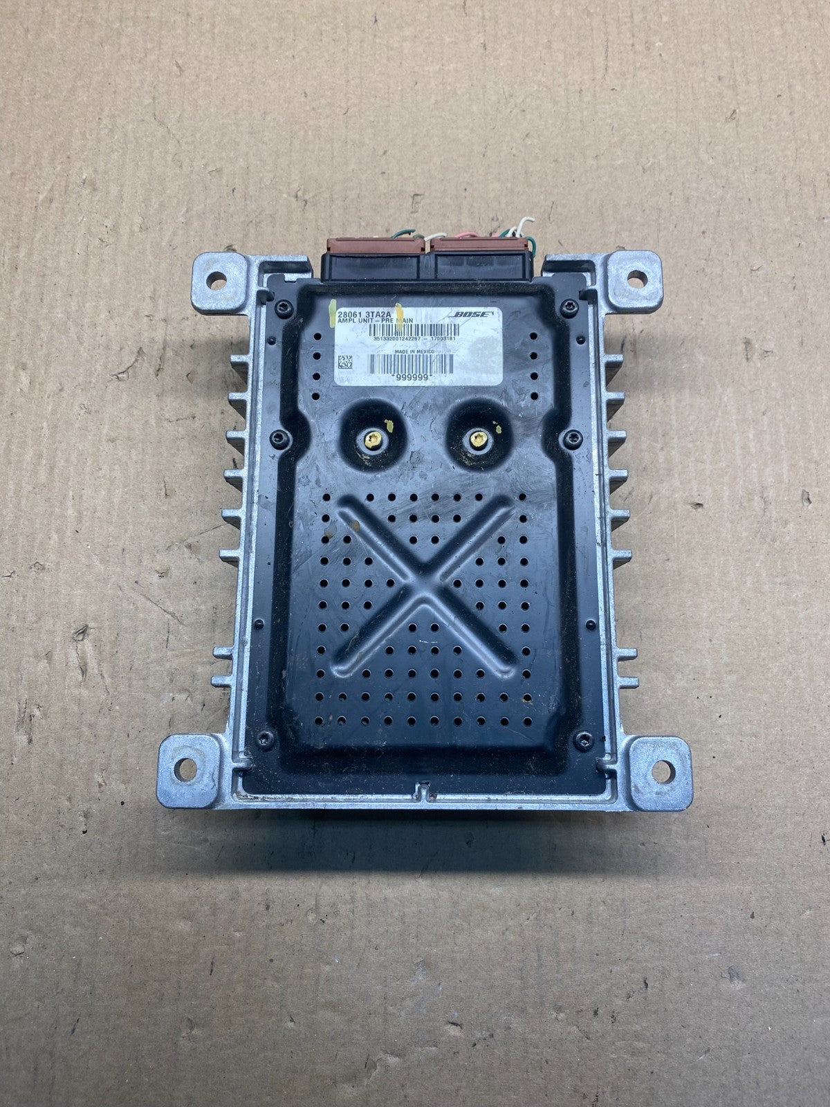 2013 2018 Nissan Altima Radio Stereo Audio Amplifier Amp Sound AH3340 DW1