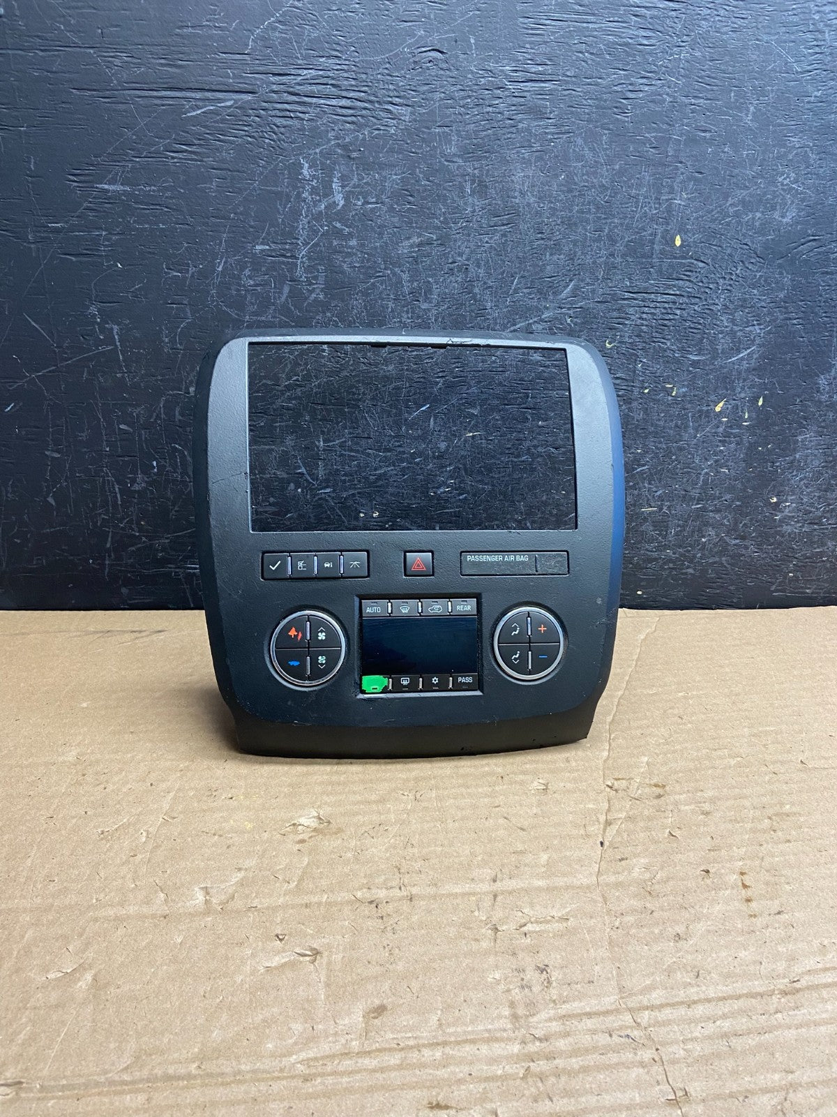 2008 to 2012 Buick Enclave AC Heater Climate Control Unit AF2049 DW0