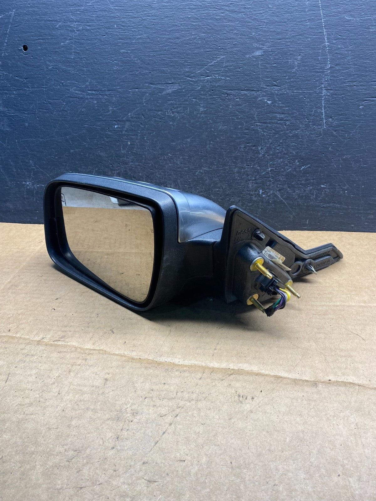 2005 2006 2007 Ford Five Hundred Left Driver LH View Door Mirror ad7282 DG8