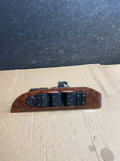 2007-2013 Chevy Suburban Tahoe Yukon Front Left Driver Window Switch AF2784 DG1