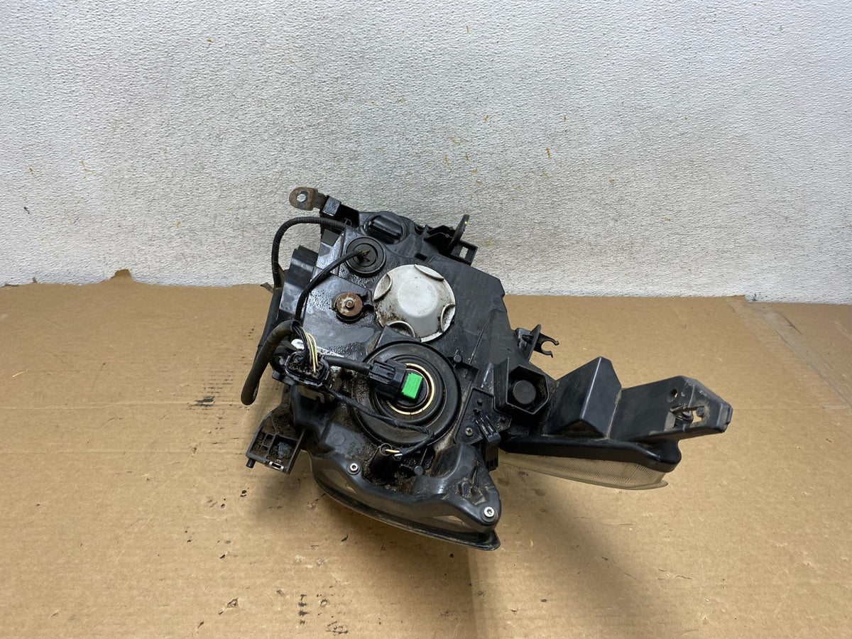 2015 to 2018 Nissan Murano Headlight Right Passenger RH AH8141 DW8