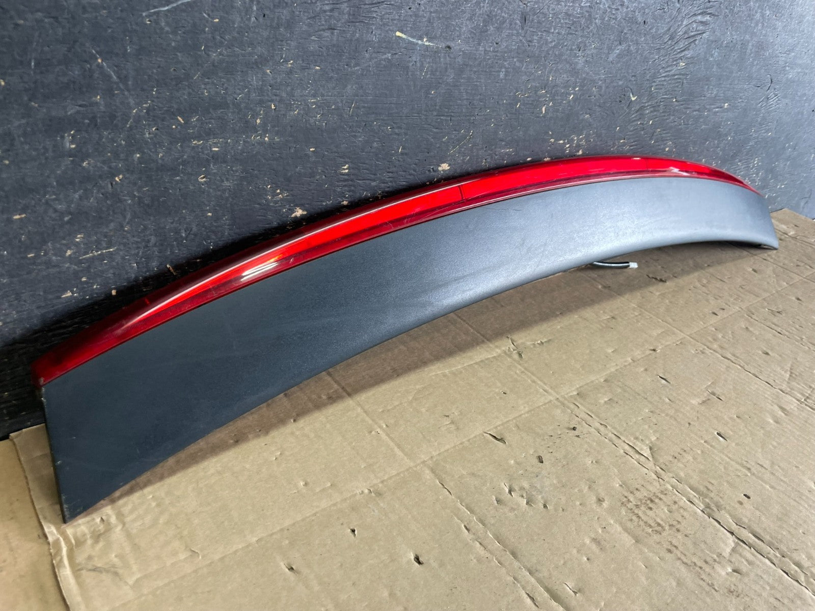 2012-2014 Honda Insight Rear Tailgate Spoiler 3rd Third Brake Light OE AA8871 DG1
