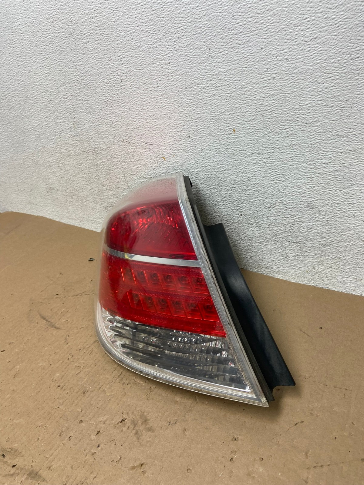 2007 2008 2009 Saturn Aura Left Driver LH Side Tail Light AD7697 LK1