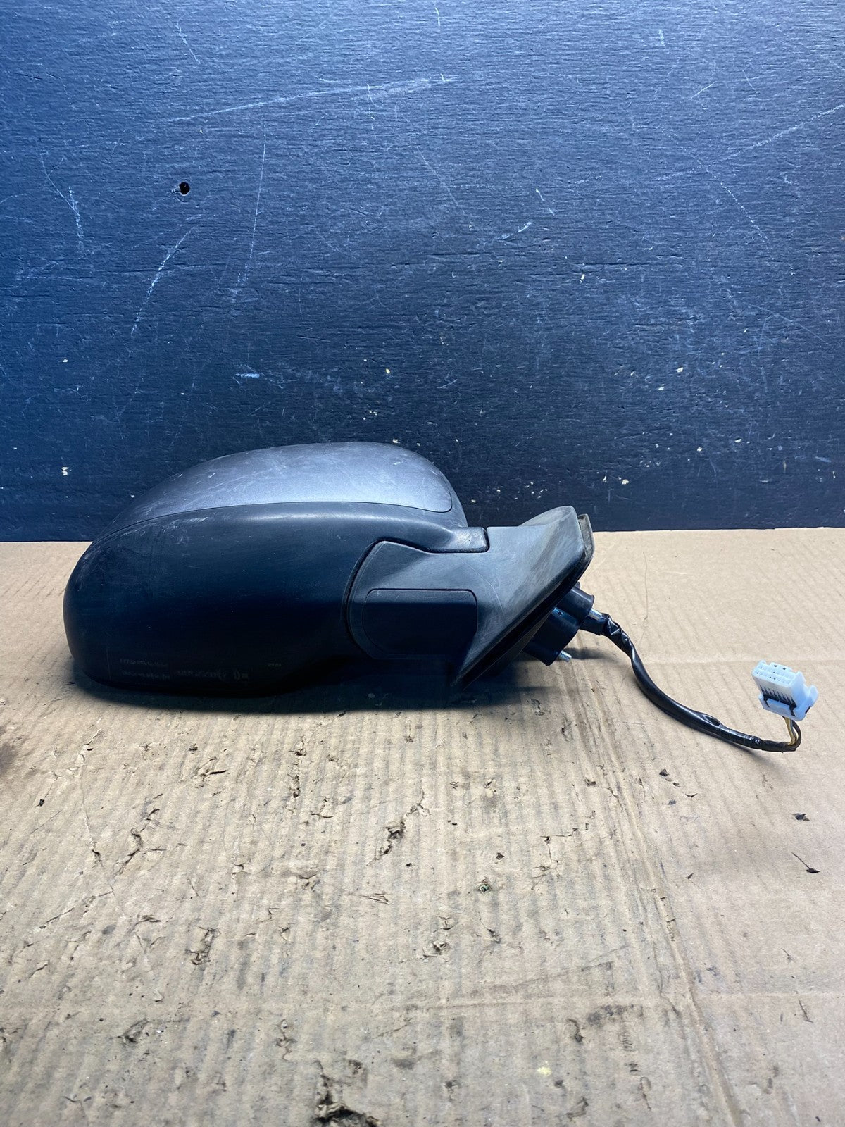 2010 - 2013 Mitsubishi Outlander Right Passenger Door Mirror AA7522 MS3