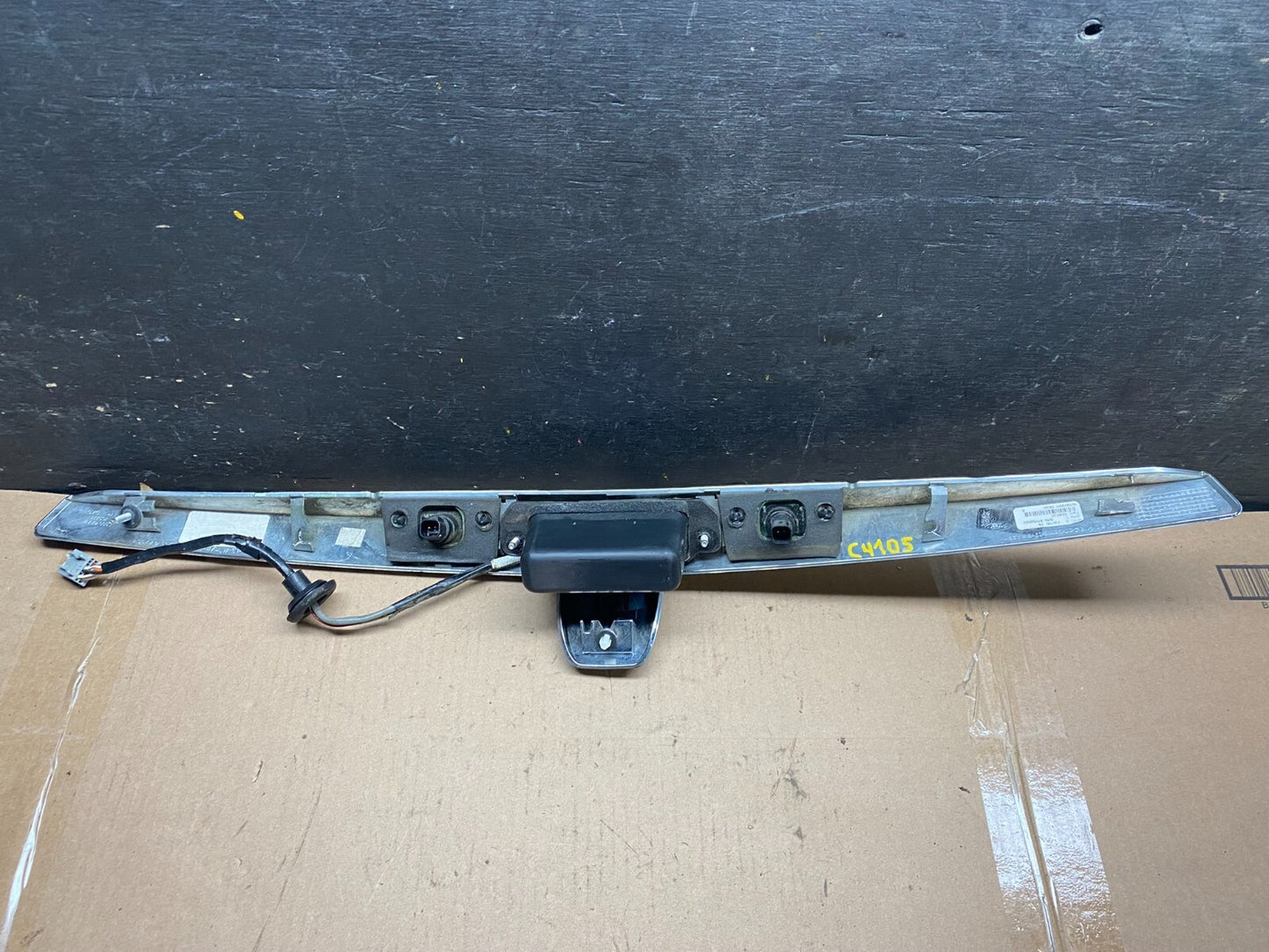 2009 to 2012 Lincoln MKS Trunk Moulding Lid Chrome Trim C4105 PS4