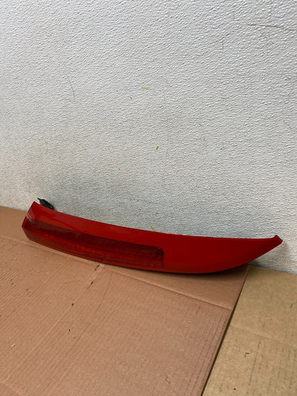 2003 to 2006 Volvo XC90 Left Driver LH Side Upper Tail Light L9895 PS4