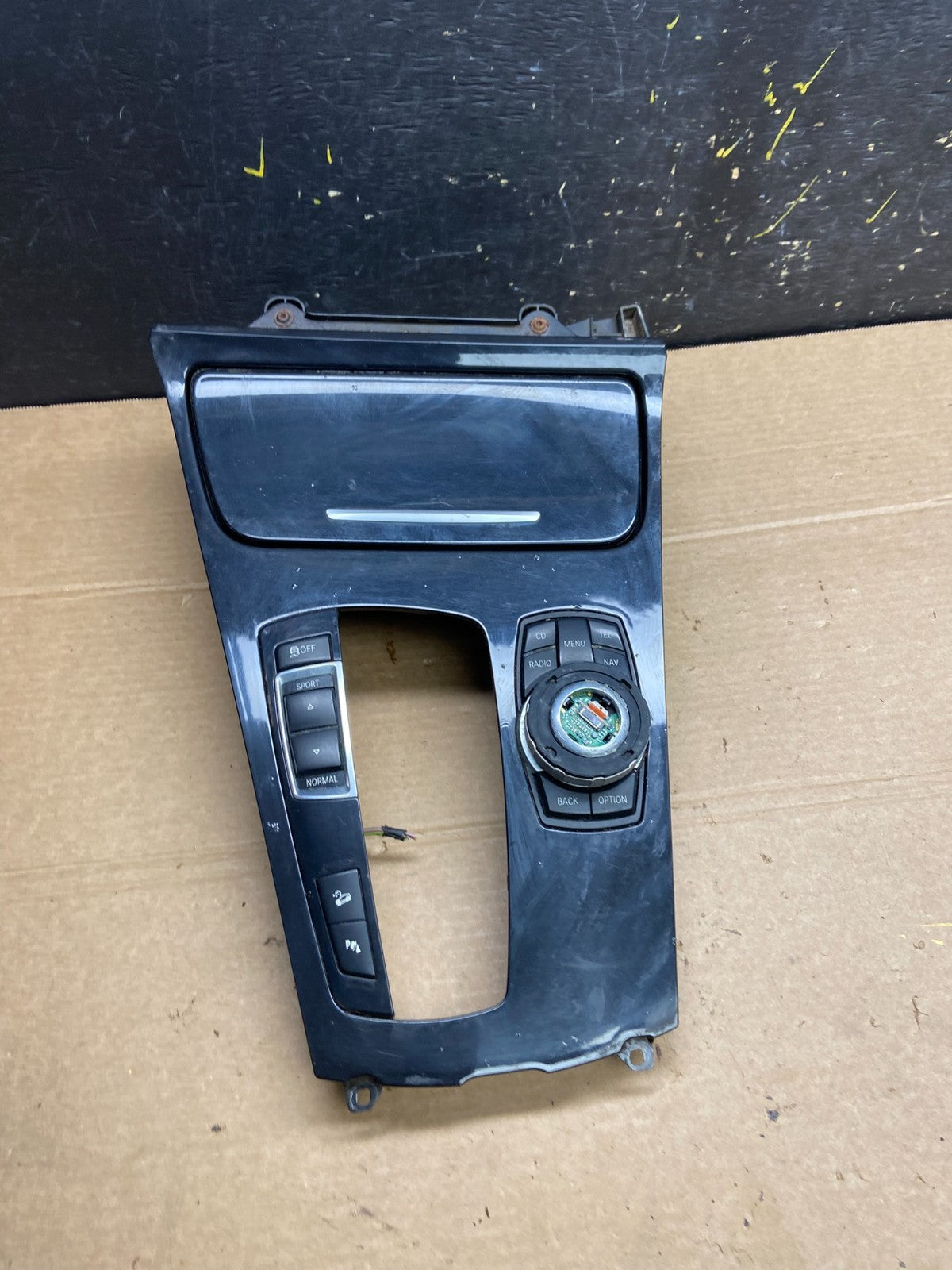 2010 2014 BMW 550i GT Center Shifter Console Trim Cup Holder Switches W6504 DG0