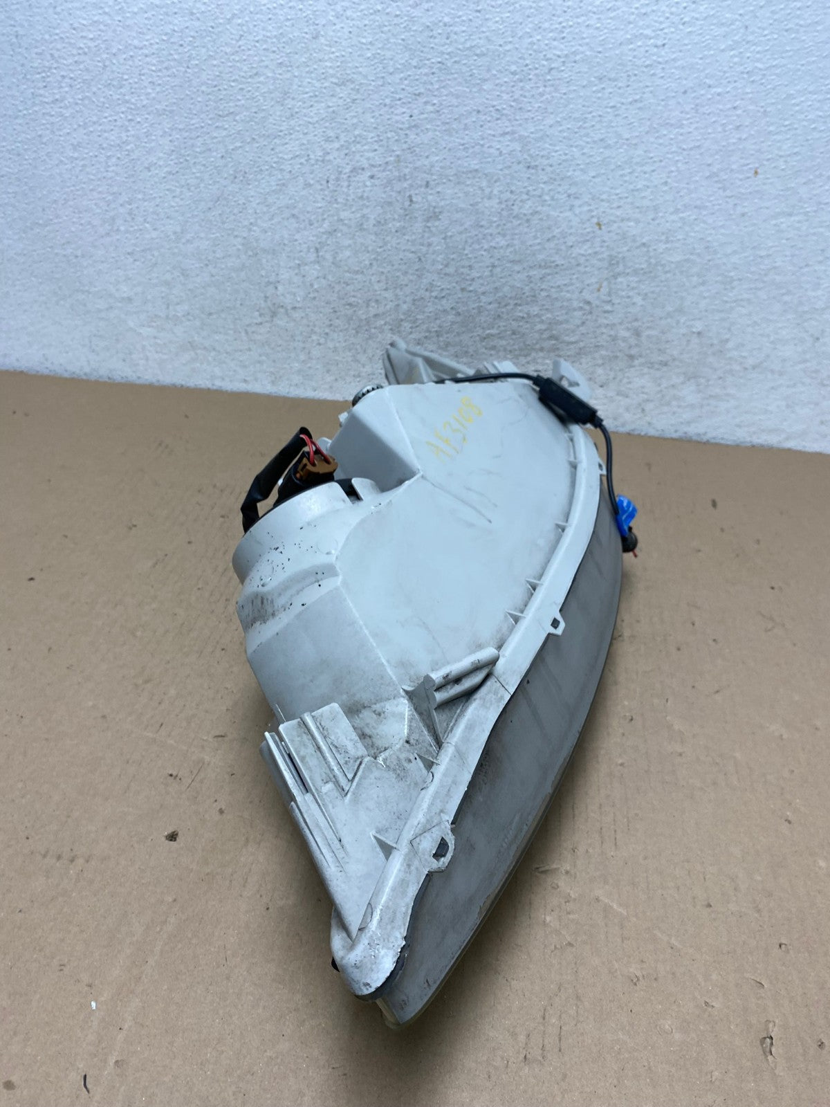 2002 to 2004 Toyota Camry Halogen Headlight Right Passenger Rh AF3108 LK9