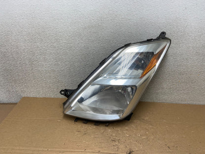 2004 - 2005 Toyota Prius Left Driver Lh Halogen Headlight AD2660 DW0