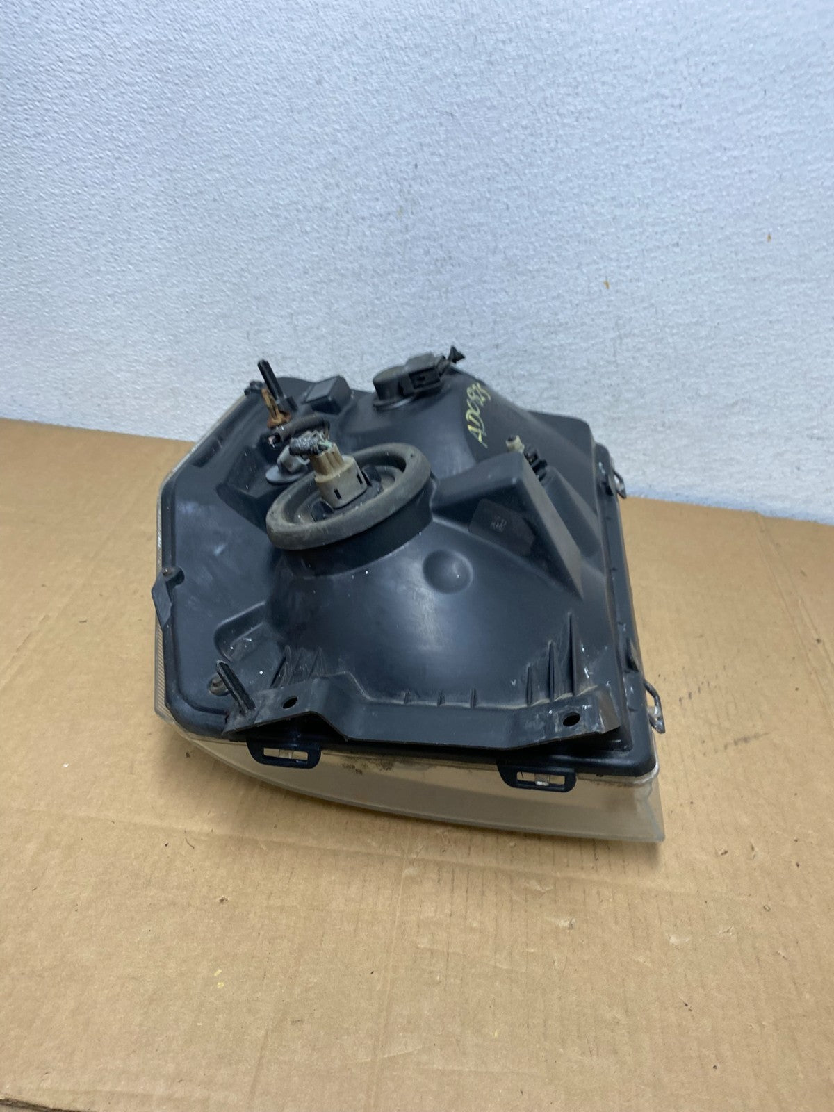 2008-2014 Ford Econoline E150 E250 E350 Left Driver LH Headlight AD0825 DW6