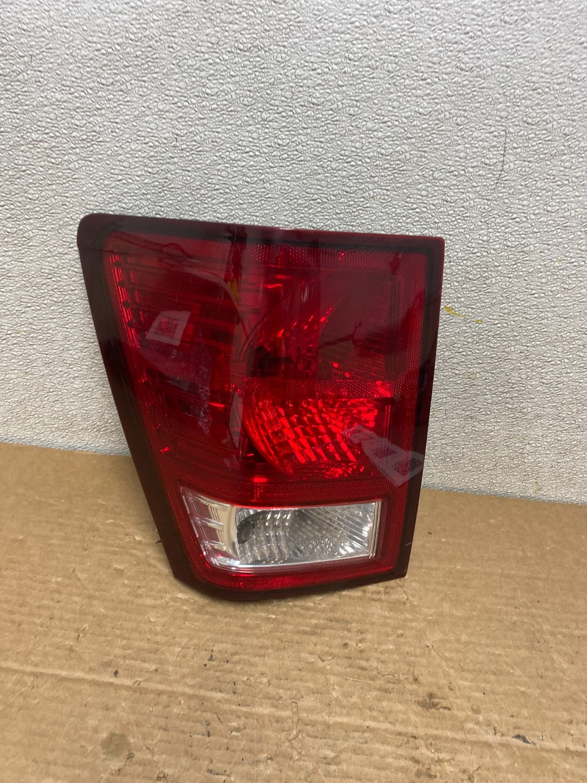 2007 to 2010 Jeep Grand Cherokee Left Driver Lh Tail Light Oem Z2637 DW0