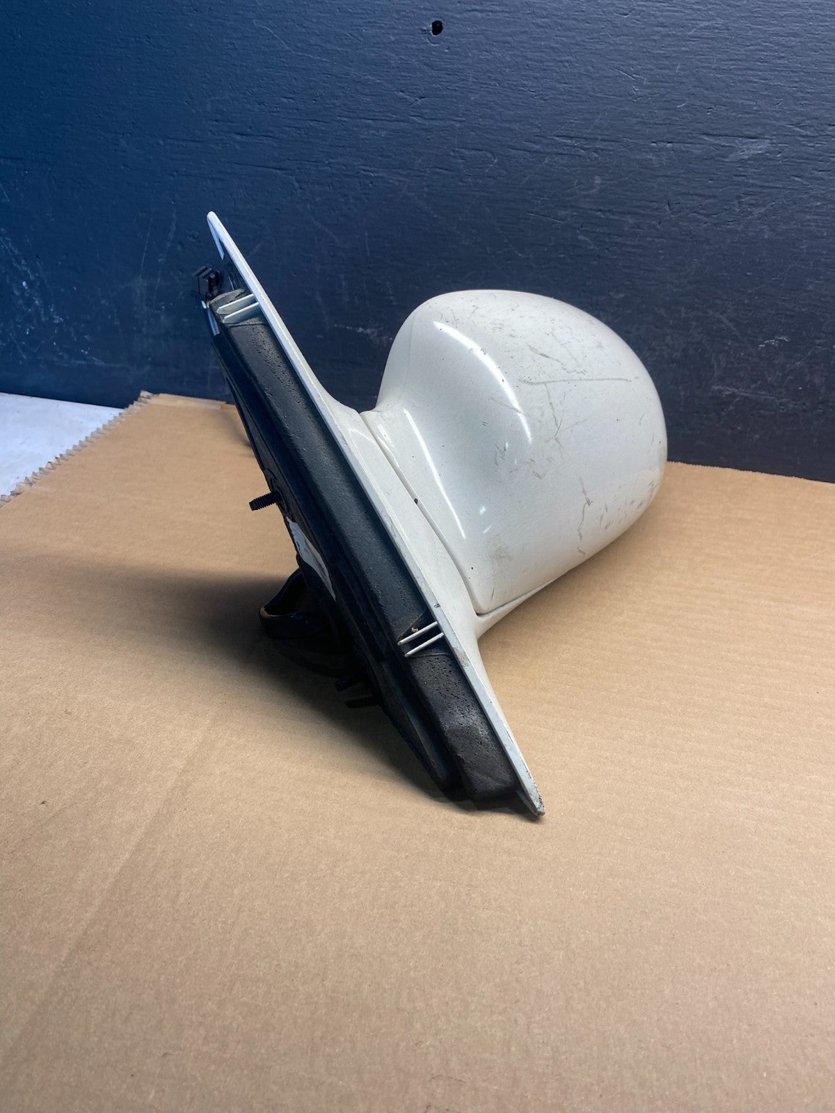 2000 to 2005 Buick LeSabre Left Driver LH Side Door View Mirror AC8000 DG1