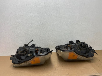 2011 to 2016 Ford F250 Super Duty Left+Right Side Headlights AE6788 DW11