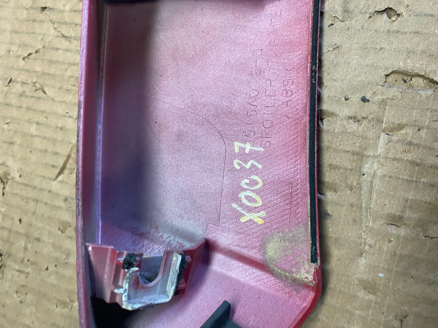 2007 to 2013 Mitsubishi Outlander Rear Spoiler 3RD Brake Light OEM x0037 DG16