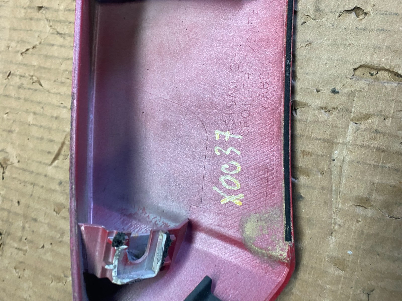 2007 to 2013 Mitsubishi Outlander Rear Spoiler 3RD Brake Light OEM x0037 DG16