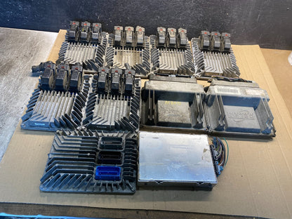 Mix of 10 Chevrolet ECM Engine Computer Module AH7303 PS0
