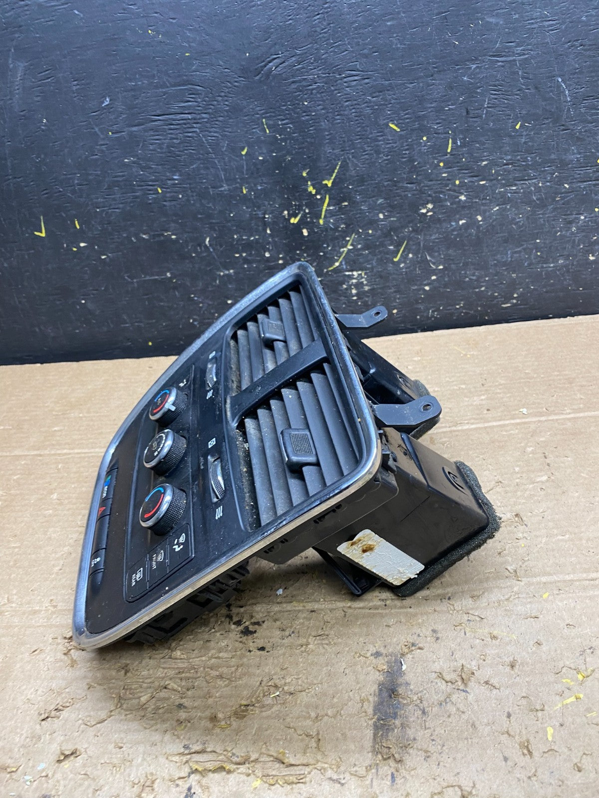 2011-2016 Dodge Grand Caravan Temperature Climate Control AC Heater X1473 DG2