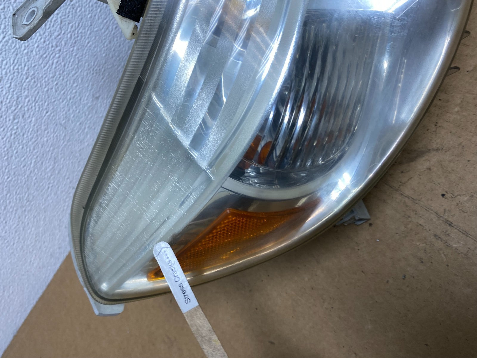 2008 - 2010 Toyota Highlander Right Passenger RH Halogen Headlight AC1810 DW4