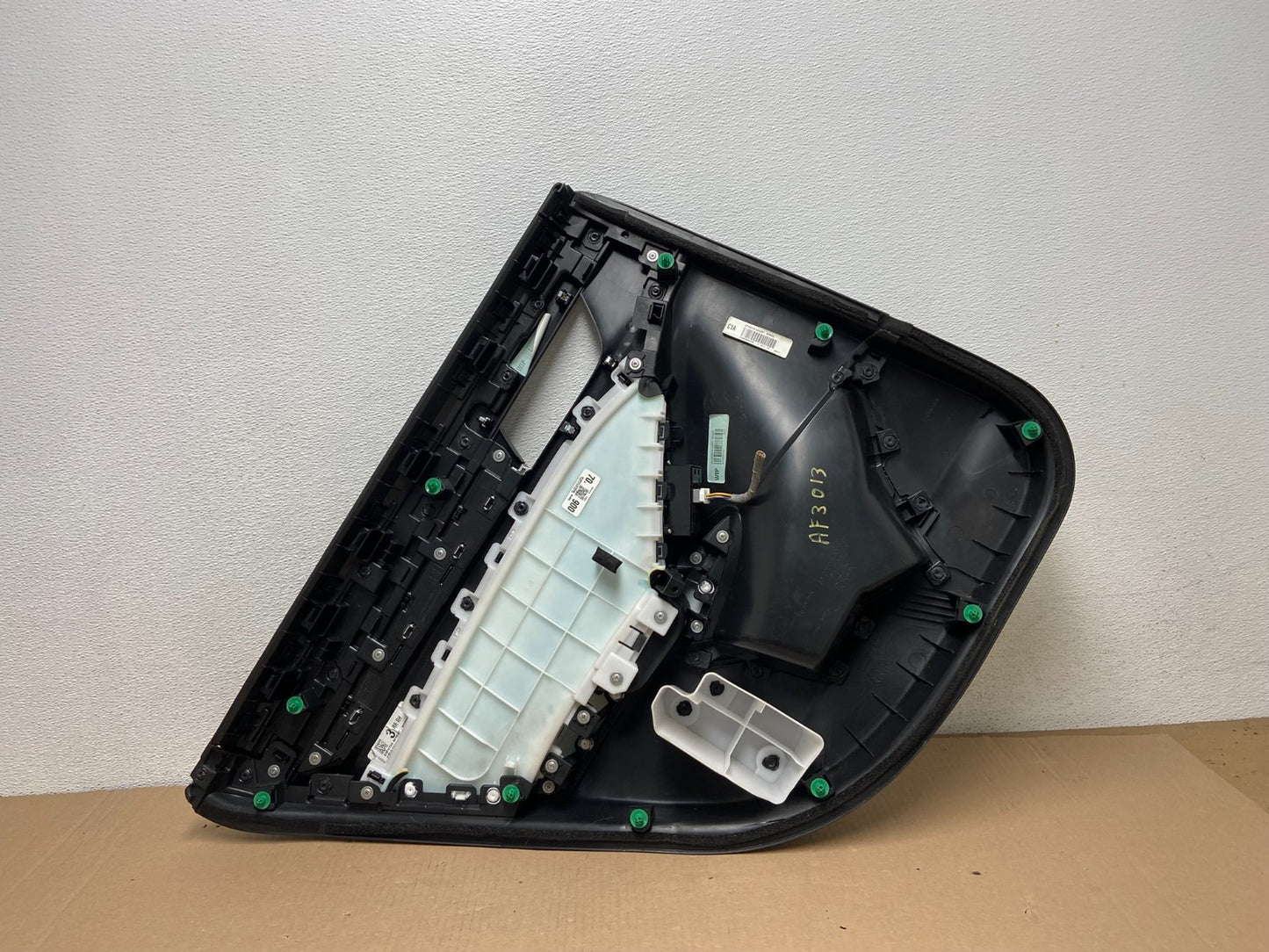 2018-2020 Honda Accord Front Right Passenger RH Side Door Panel AF3013 DG6