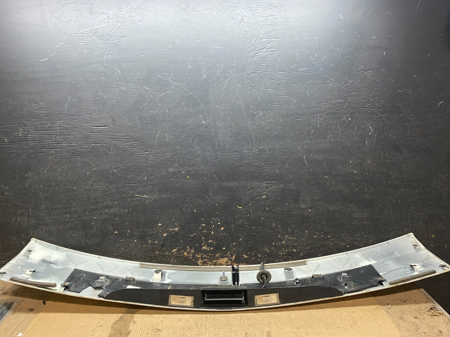2011-2018 Dodge Grand Caravan Rear Tail Gate Trim Molding Panel OEM X3577 DG7