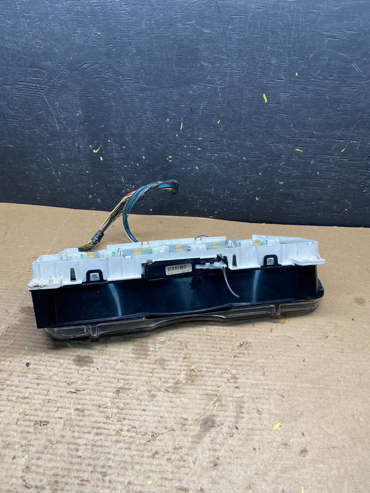 2006 Ford E350 Gauge Speedometer Cluster OEM r2667 DG6