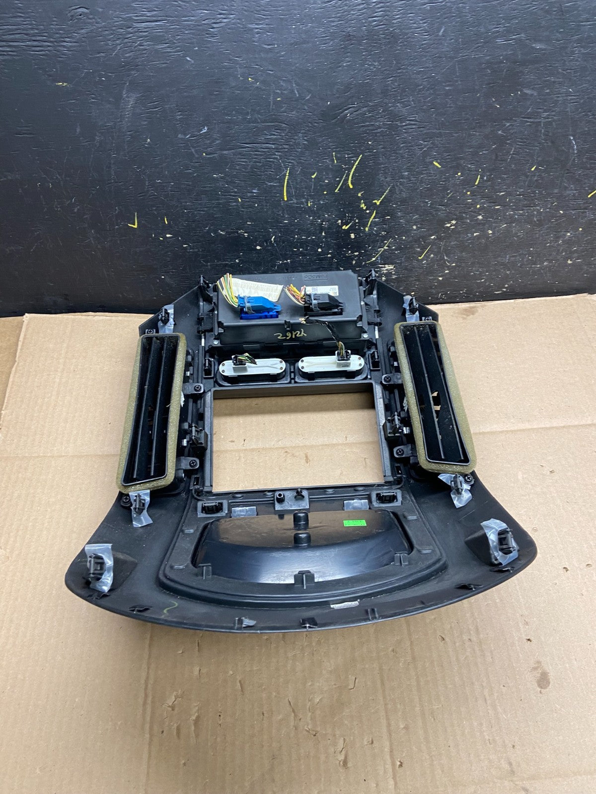 2007 - 2010 Ford Edge Heater Climate Control Radio Control Dash Bezel y2162 4DG5