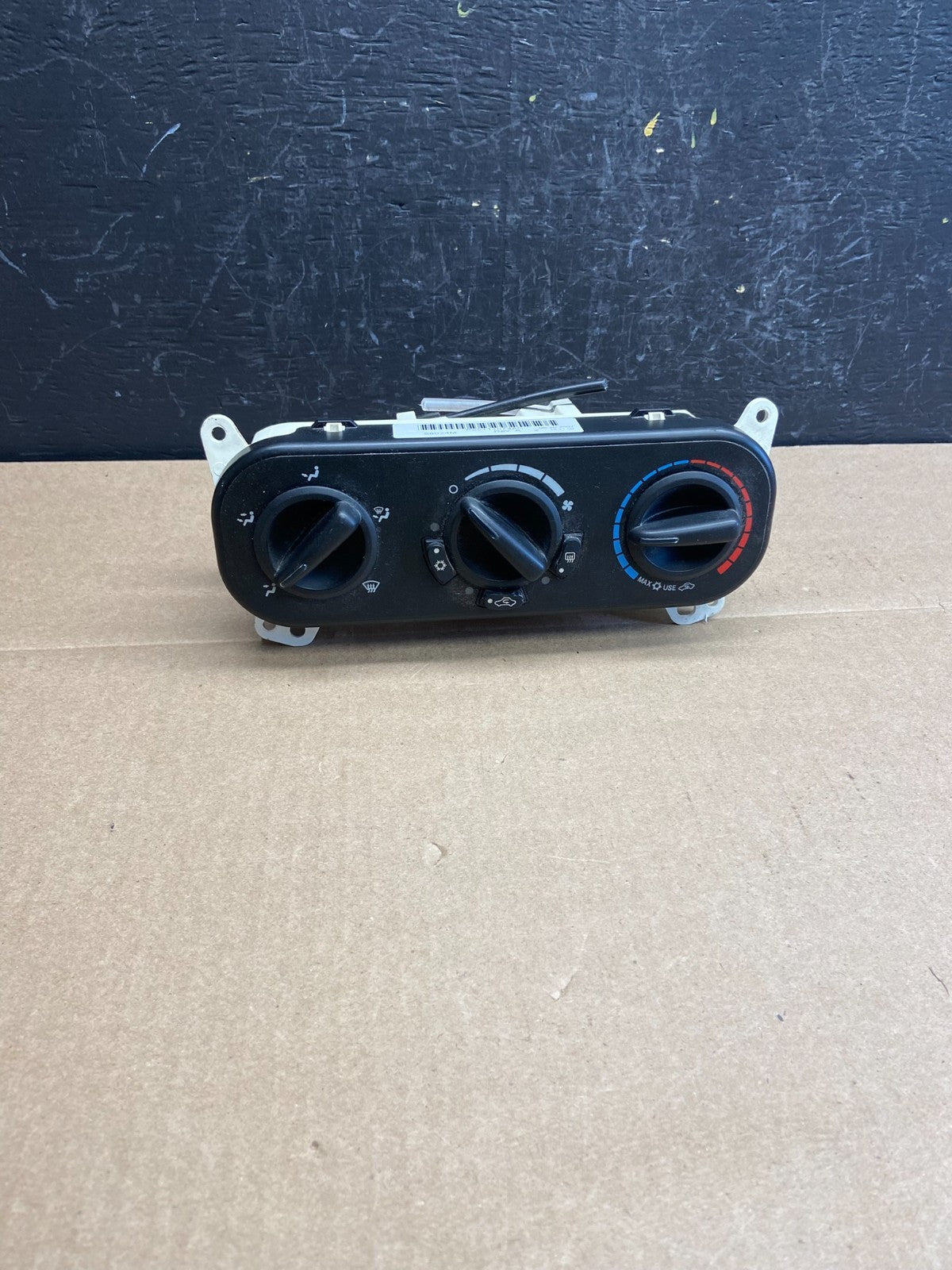2007 to 2010 Jeep Compass Dash Climate Temperature Control AC6119 DG0