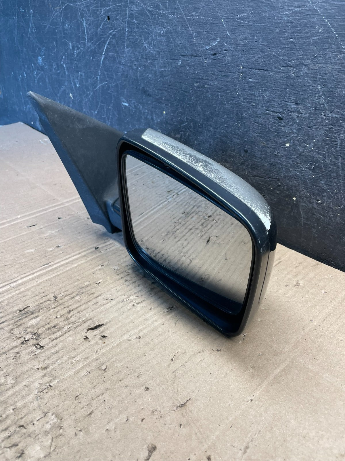2008 to 2015 Nissan Rogue Right Passenge Camera Door Mirror S4795 DG9