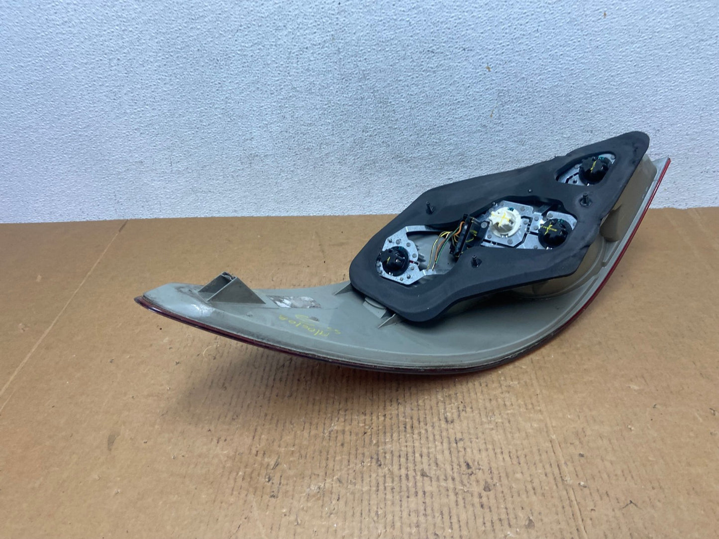 2006-2010 Mercedes W251 R-CLASS Right Passenger RH Side Tail Light AE0426 LK5