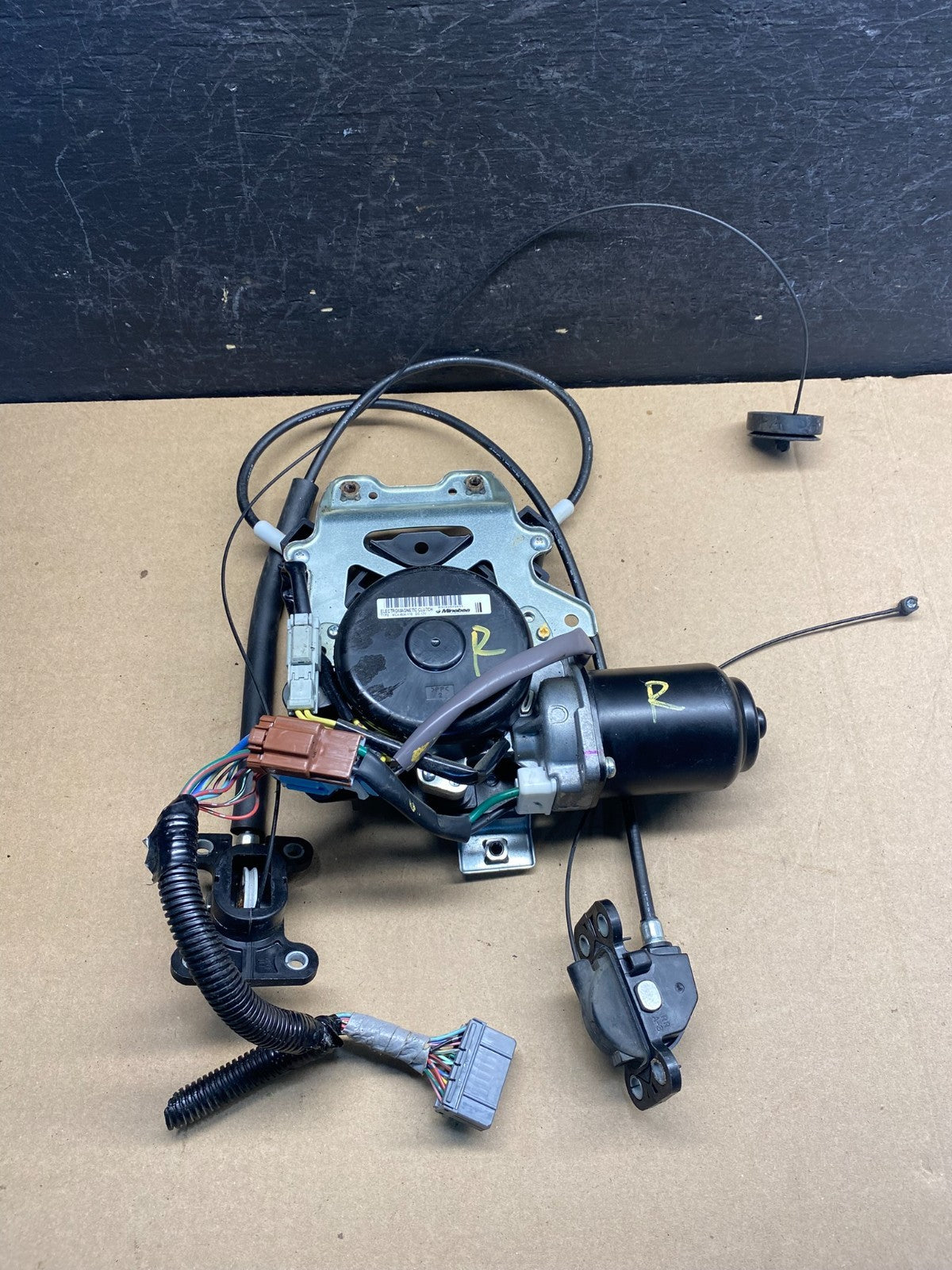 2005 - 2010 Honda Odyssey Rear Right Sliding Door Lock Actuator Motor ae7377 DG3