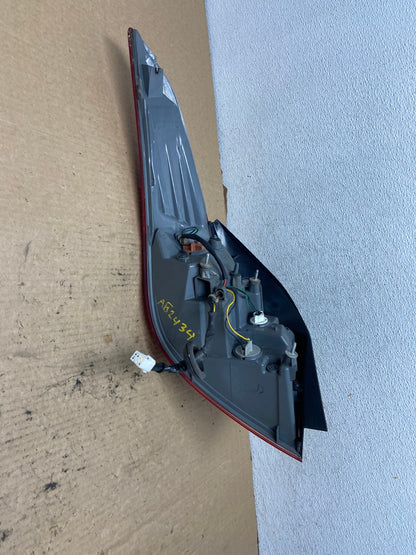 2011 2012 2013 Hyundai Elantra Sedan Right Passenger Tail Light AG2434 LK7