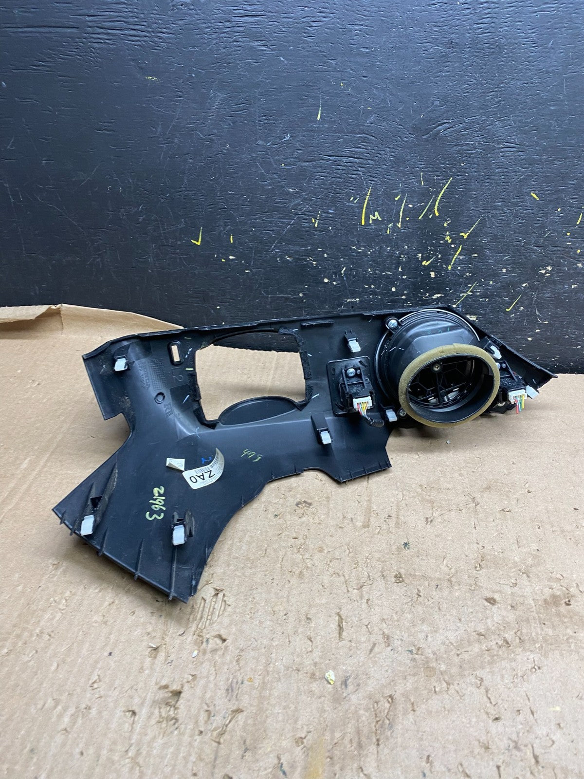 2009-2015 Honda Pilot Left Dash Vent Center Panel Bezel Hazard Button Z1963 DG3