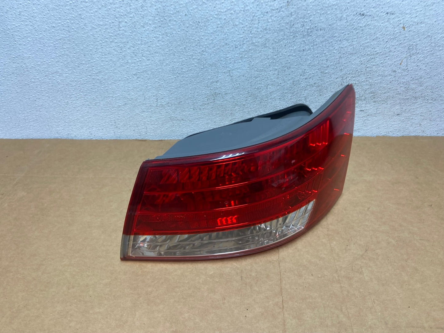 2006 2007 2008 Hyundai Sonata Right Passenger Rh Side Tail Light AD4427 LK2